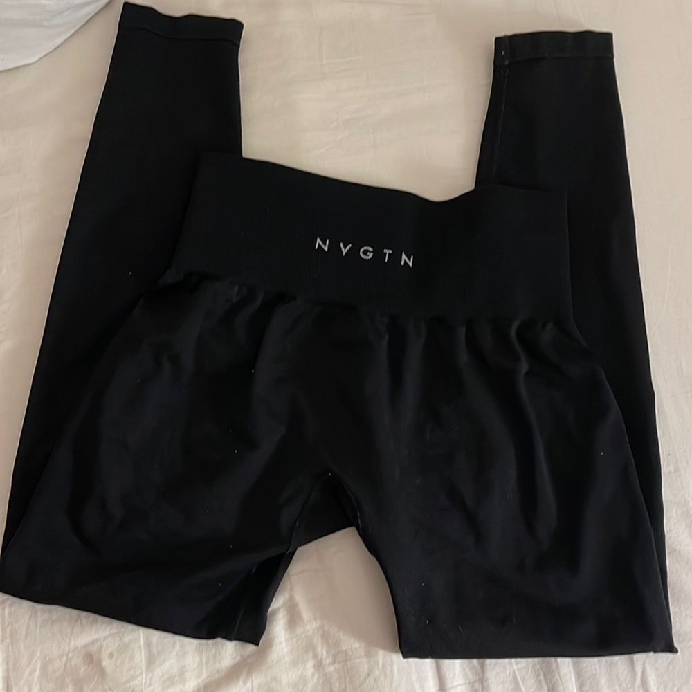NVGTN BLACK SOLID LEGGINGS